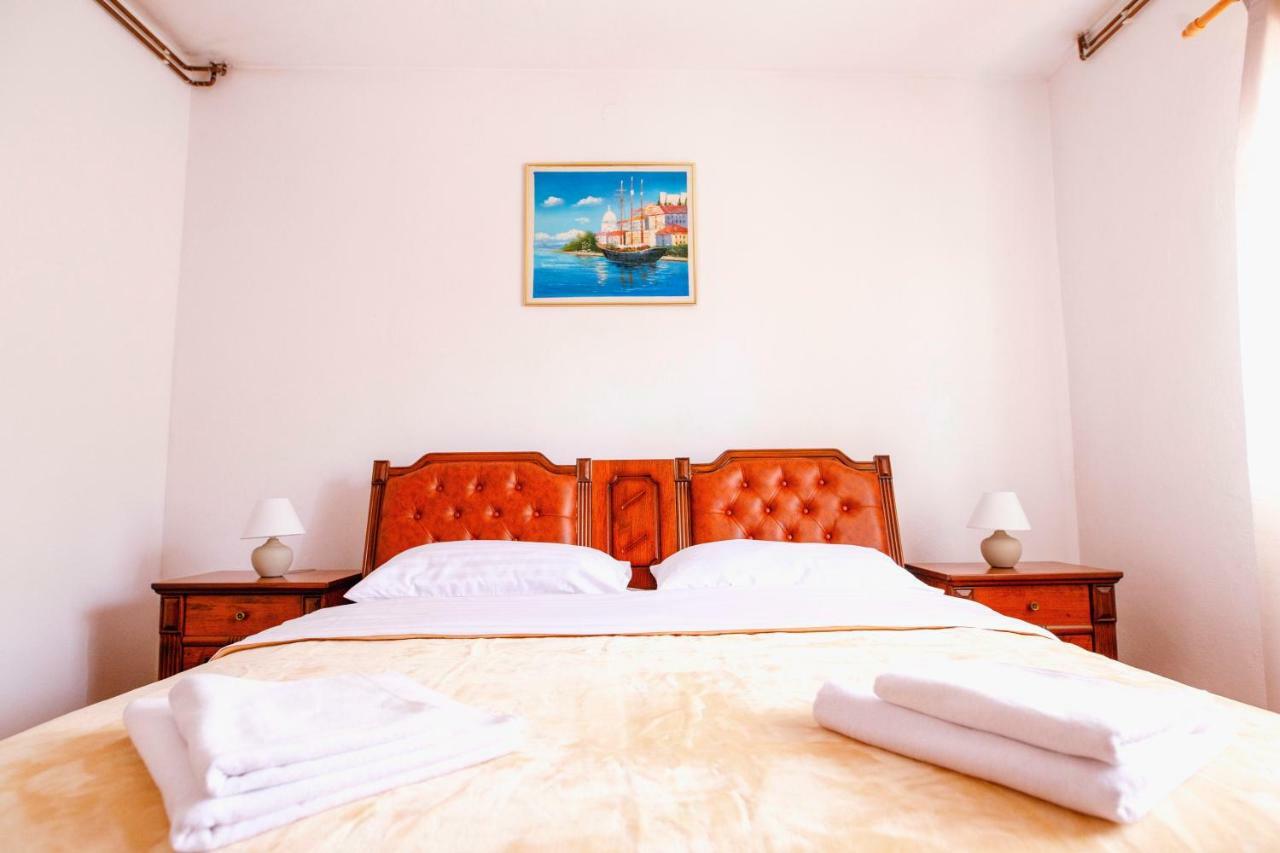 Family Silver Apartment Sibenik Exterior photo